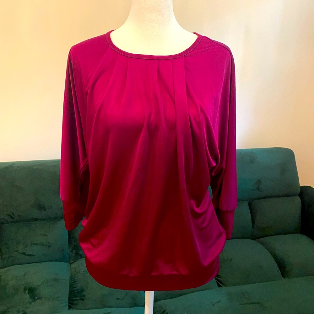 Flowy satin 3/4 sleeved blouse